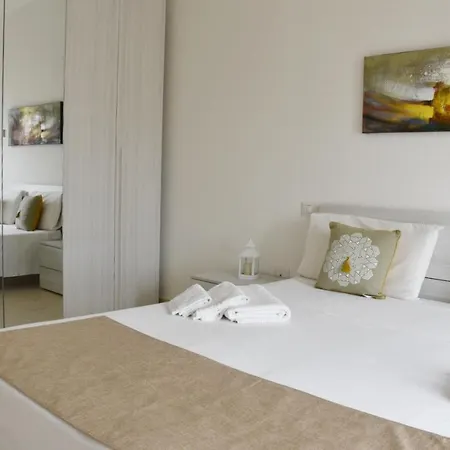 Residenza Con Terrazzo Διαμέρισμα Pula